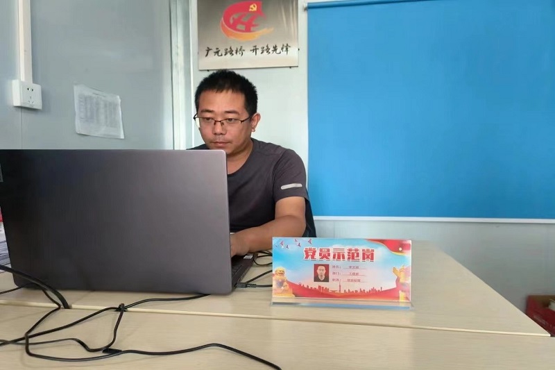 黨員示范崗┃亮身份樹(shù)標(biāo)桿，爭(zhēng)當(dāng)開(kāi)路先鋒